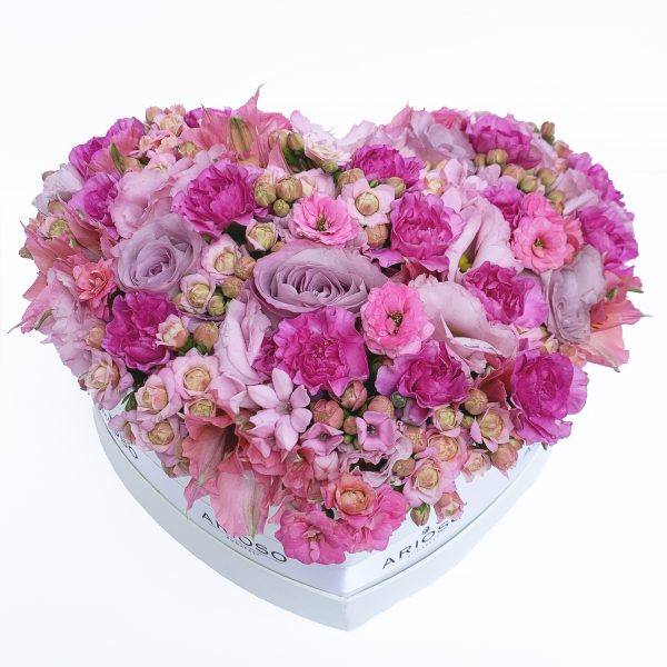 "Szeretettel" - rózsaszín szív alakú virágdoboz