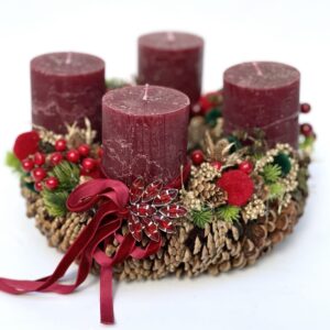 Bordeaux-red advent wreath